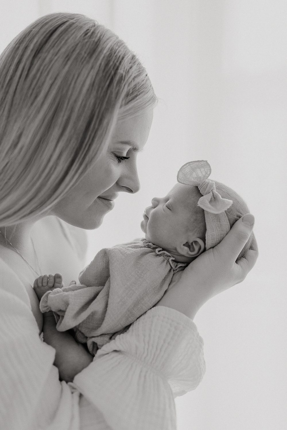 Babybauch.Babyfotograf_Babyfotos_Newborn_Familie_Schwangerschaft_Neustadt_am_Ruebenberge_NEUSTADT-71