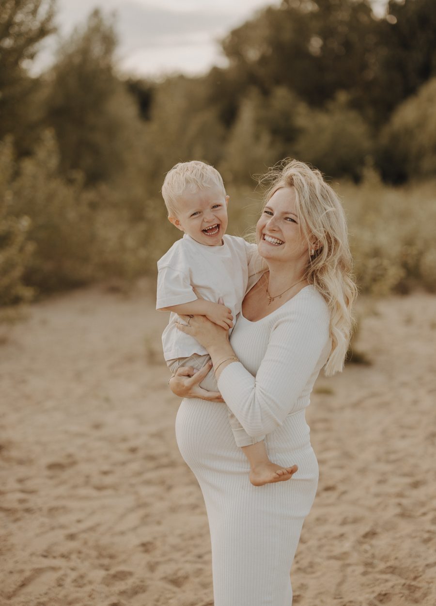 Babybauchshooting Garbsen Steinhude Neustadt Fotograf Schwanger-28
