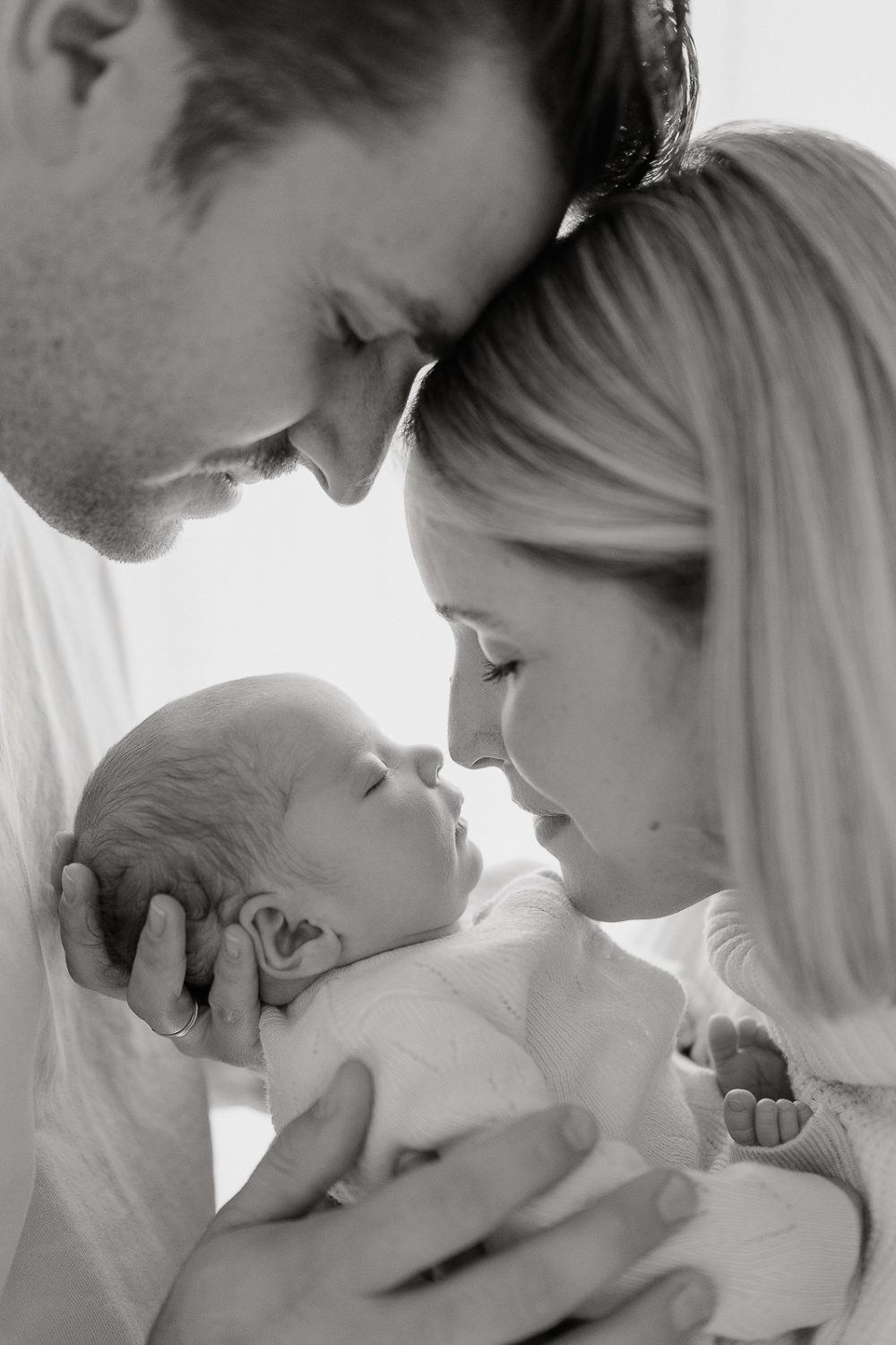 Babyfotograf Wunstorf Fotografin WUNSTORF_Familie Preise Familienfotoshooting Wunstorf Babyfotos Babybauchbilder Pakete Fotoshooting_Babybilder.-77