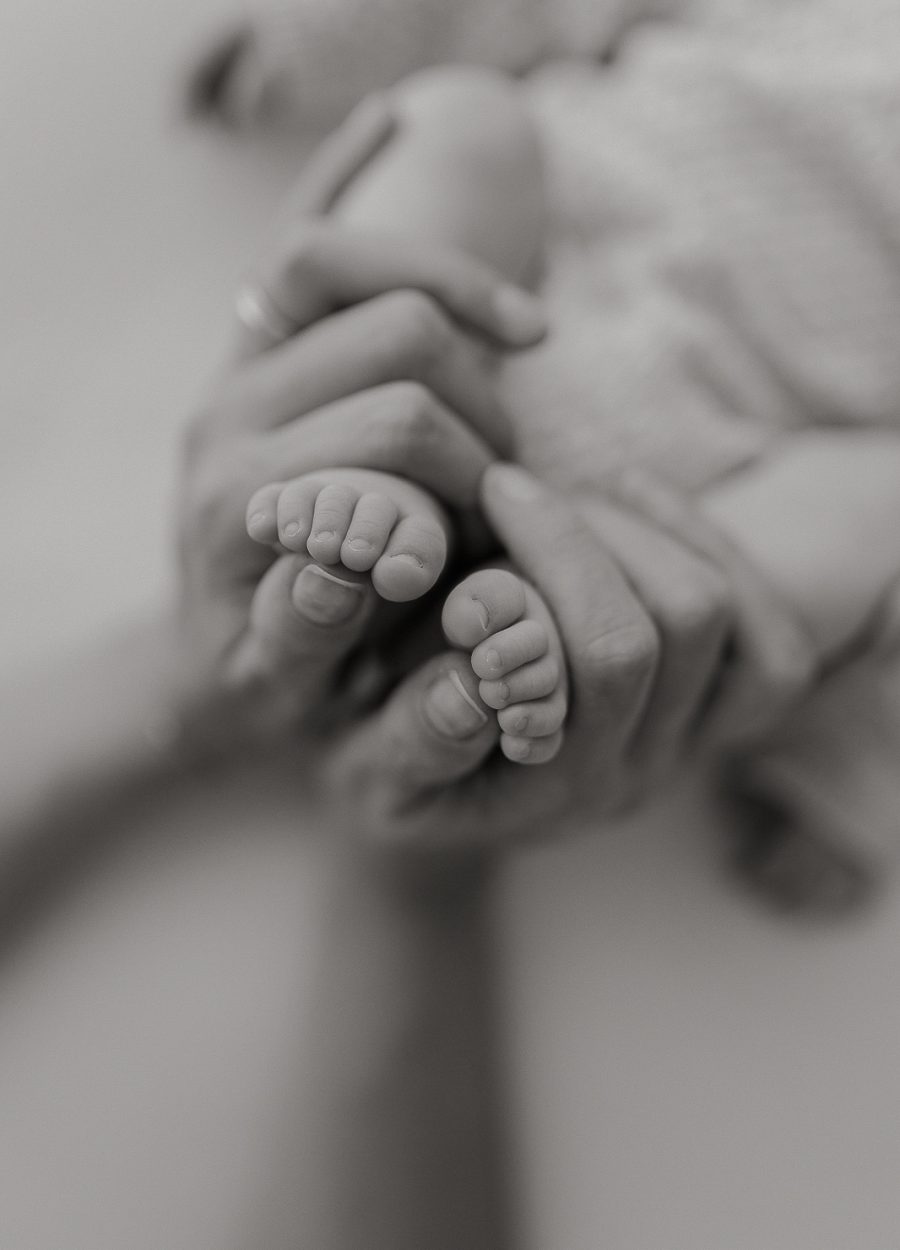 Familienfotografin Garbsen Newbornshooting Garbsen Fotograf Babybauch Familienfotos Fotoshooting Baby Babyfotografie Garbsen-9